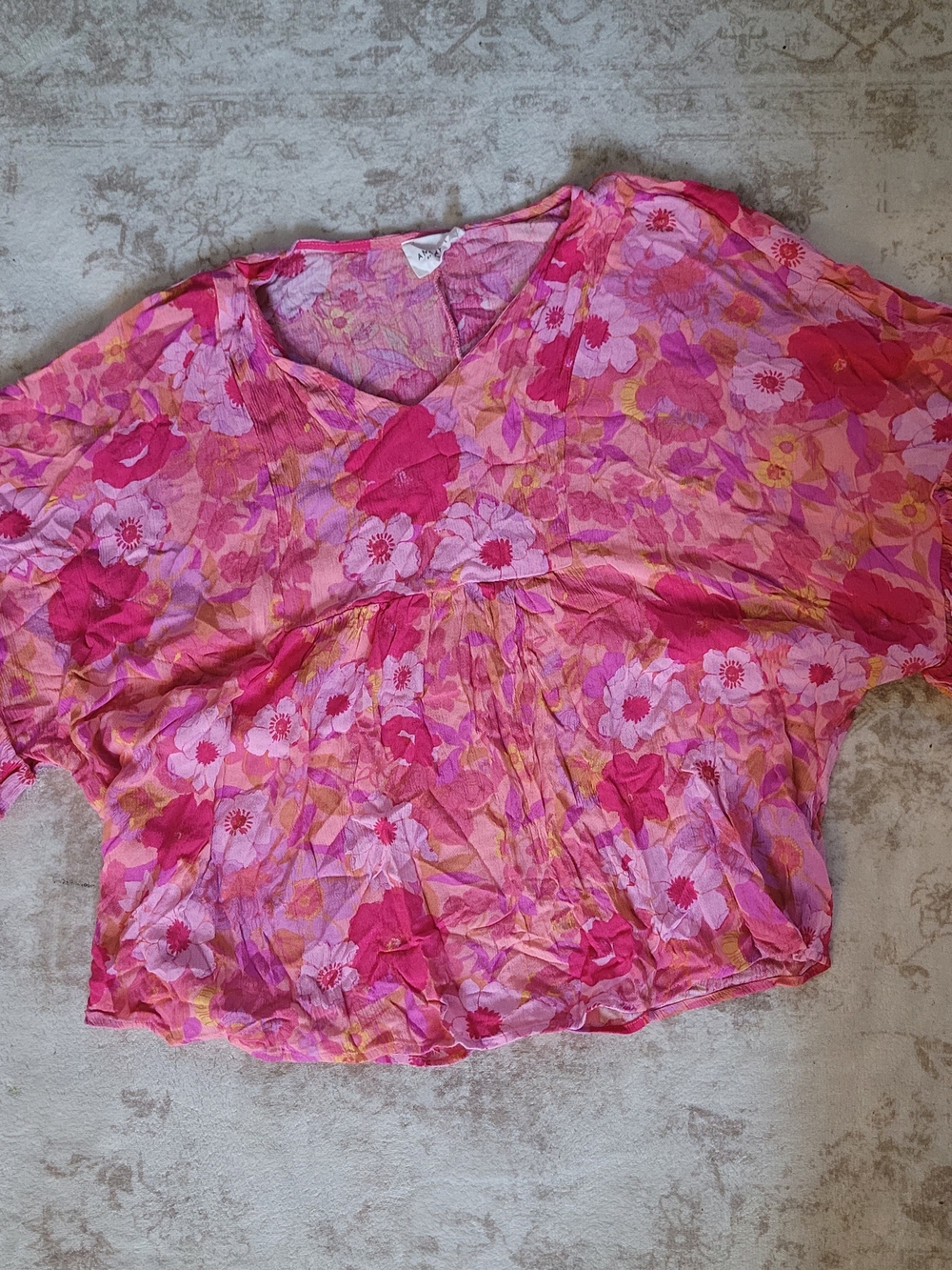 ANDREE BY UNIT Pink Floral Dolman Short Sleeve Blouse